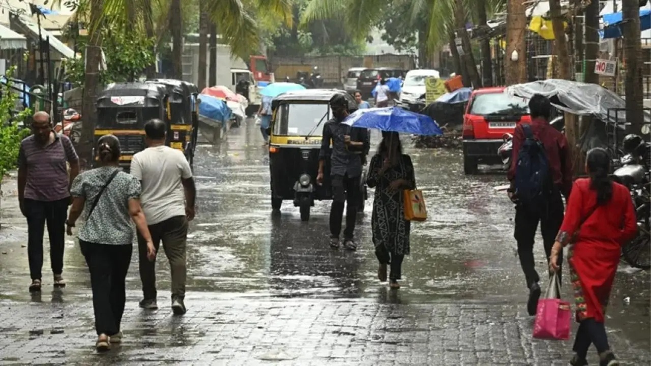 Maharashtra Rain Alert: शेतकऱ्यांनो थांबा! पेरणीपूर्वी हवामान विभागाचा ताजा इशारा वाचा